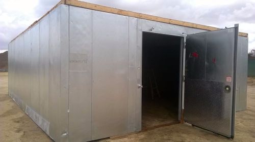 Used Walk In Cooler Freezer Box 23 x 30 x 9