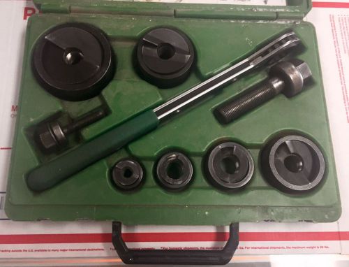 NICE!! Greenlee Slugbuster 7238SB 1/2&#034;-2&#034;  Ratcheting Knockout Punch Set