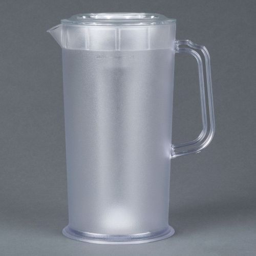 66 oz pitcher with ice core