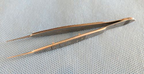 Storz E-1800 Castroviejo Suturing Forceps 0.5mm Narrow