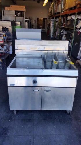 Pitco Frialator Deep Fryer #18S-C,65 lbs Nat.Gas Dump Station 150,000BTU #2