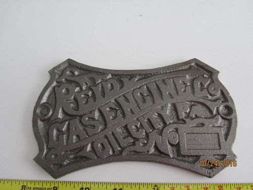 Reid Gas Engine Oil City PA Cast Iron Emblem Badge Name Tag Repo