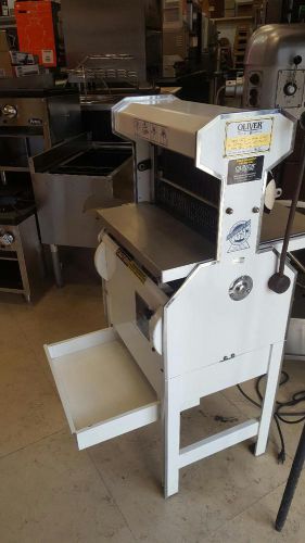 USED 777 OLIVER 1/2&#039; BREAD SLICER