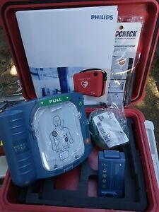 Philips Heartstart HS1 ONSITE AED w/ NEW BATTERY (2026), Case