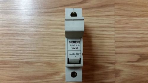 Siemens 3NW7 010 10 x 38 Fuse Holder