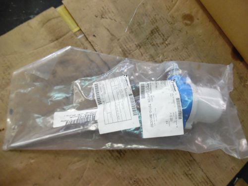 VALMET TEMPERATURE TRANSMITTER, PT-100+CNR, MODEL# TST10-BH1DCS2HD10, NEW