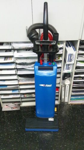 Fast UP350 (Sandia Force 14) Dual Motor Vacuum Cleaner (Demo Unit)