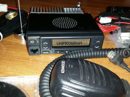 KENWOOD TK880-1 , 25 WATTS, UHF ( 450-490 ) MHZ RADIO COMPLETE PACKAGE