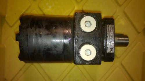 ROSS MF100910A METRIC MF1650910A CODE 049 TORQMOTOR HYDRAULIC MOTOR D240902