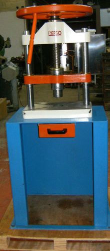 ENERGO MODEL VITE 60 MANUAL SCREW PRESS, MADE IN ITALY, SCREW DIAMETER 60 MM