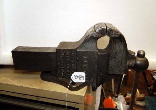 Chas. parker bench vise no. 49x (inv.30489) for sale