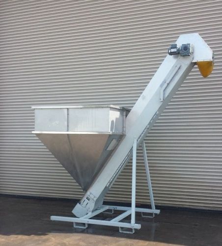 Empty bottle / cap elevator feeder with ss hopper, 12&#034; incline conveyor for sale