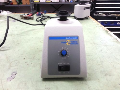 VWR Scientific Products Mini Vortexer