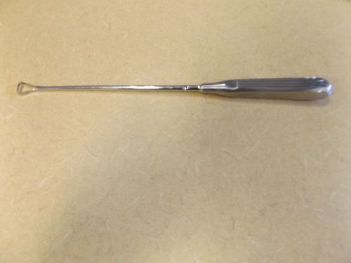 V. Mueller Uterine Curette, GL1630-002