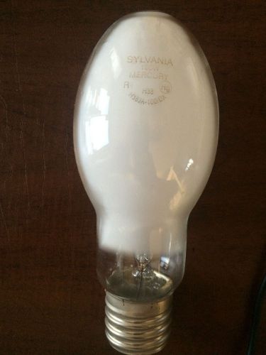 LU100/MED #67506 100 Watt High Pressure Sodium Medium base light bulb