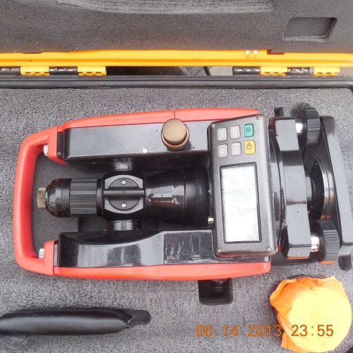 CST/Berger BDT30 Digital Transit/Theodolite