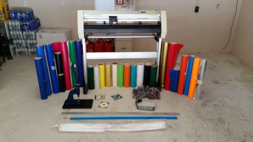 Graphtec FC 7000-75 vinly plotter + assessories