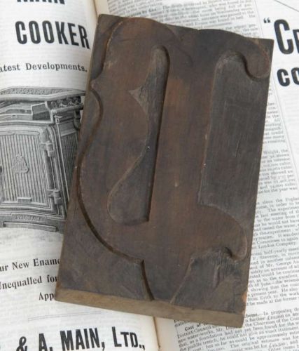 HUGE &#034;P&#034; blackletter 7.09&#034; handcarved woodtype printing block letterpress ABC