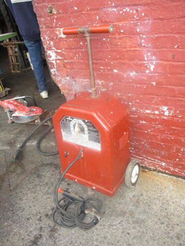 LINCOLN AC 225 ARC WELDER  40-225 AMP GOOD COND