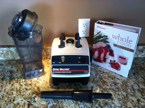 Vitamix Blender Vm0100 Drink Machine 2 Speed With Recipe Book And Plunger