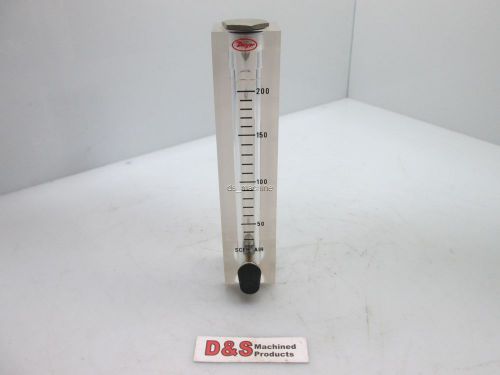 Dwyer vfb-55-bv flow meter 0-200 scfh air 1/8&#034; npt for sale