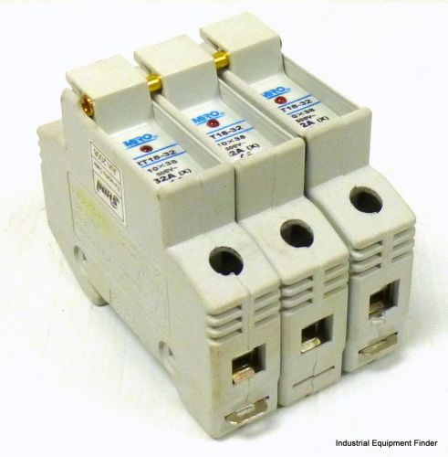 MRO RT18-32 10X38 500V / 32A 3-Place Fuse Holder