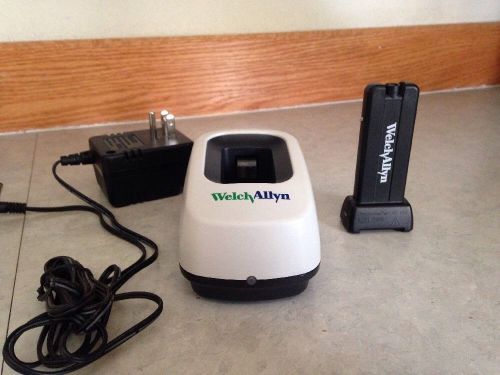 Welch Allyn 739 Series Specula Cordless Illumination Lab Exam Diagnostic