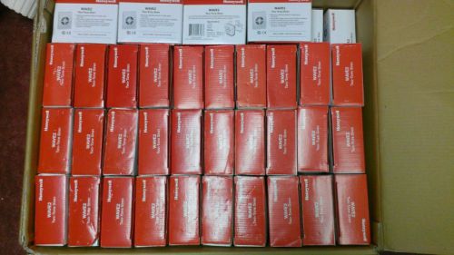 Honeywell Wave2 Indoor Siren Lot