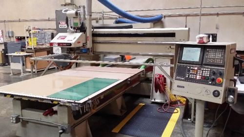 5&#039;X 8&#039; KOMO MODEL VR508 MACH II 3-AXIS CNC ROUTER