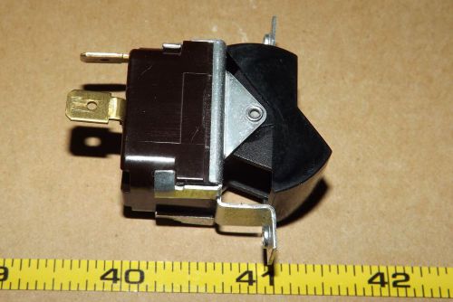 OEM PART: Sorvall T6000 Centrifuge 67330 Rocker Switch, Smooth, Black, 20A, 227