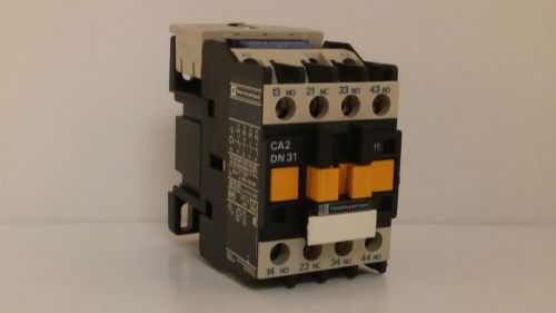 TELEMECANIQUE CONTACTOR CA2-DN31 W/COIL SUPPRRESSOR MODULE LA4 DA 1U