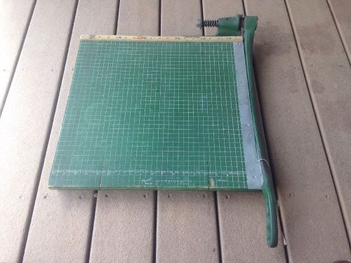 Vintage PREMIER BRAND Chicago Paper &amp; Photo cutter 19&#034; grid Cast Iron Handle