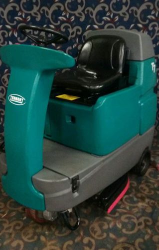 Tennant T7 32&#034; ride on floor scrubber