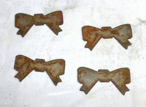 Lot of 4 Bow Ribbon 2&#034; Rusty Metal Vintage Stencil Gift Wedding Ornament Craft