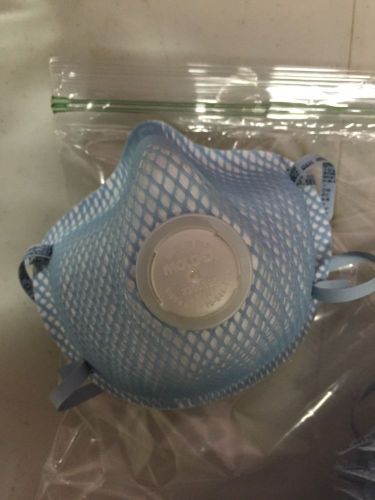 MOLDEX 2300N95 Disposable Respirator, N95, M/L, Blue, PK 10 *PA*