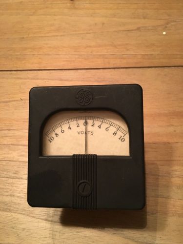 GE General Electric  Volt meter Model Type DO-53 Vintage