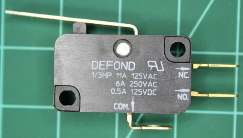 125VAC 11A, 250VAC 6A, 150VDC 0.5A, 1/3HP SPDT Defond Microswitch MPN 4135