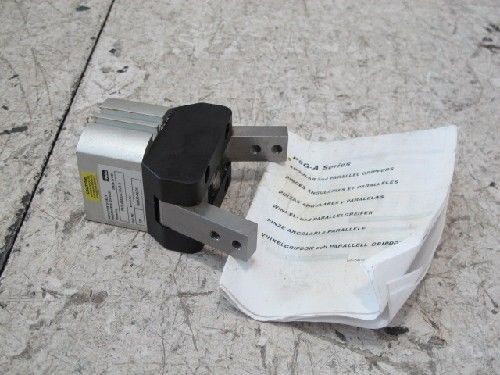 PARKER P5G-AA6BACNNS-A PNEUMATIC GRIPPER (NEW NO BOX)