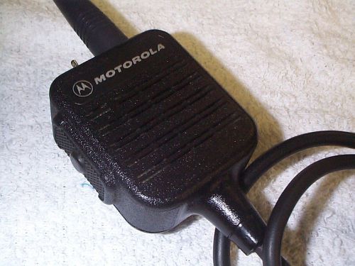 Motorola sp-mic (nmn6244b) w/uhf antenna for ht1000 mt2000 mts2000 24&#034; cord for sale