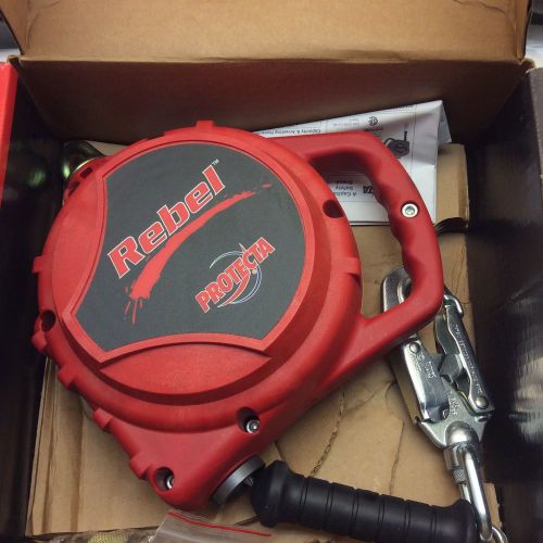 (1) NEW PROTECTA REBEL 33 FOOT SELF-RETRACTING LIFELINE NEW DAMAGED PACKAGING