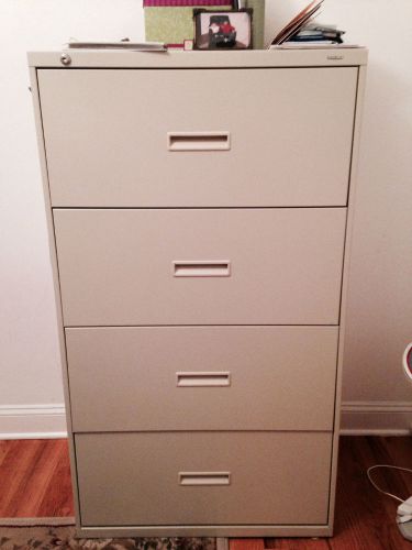 HON 4 Drawer File Cabinet