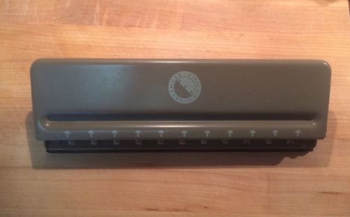 VTG Levenger Circa 11 Hole Punch Original Heavy All Steel Model 3 3/4# Tested