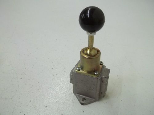 PARKER C537 3/8&#034; TOGGLE LEV VALVE *USED*