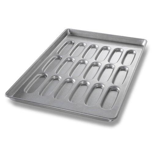 6 chicago metallic hot dog bun baking pan 18 moulds silicon coated 42435 new for sale