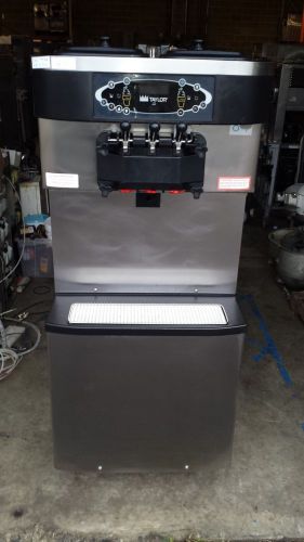 2007 Taylor C713 Soft Serve Frozen Yogurt Ice Cream Machine Single Phase Air