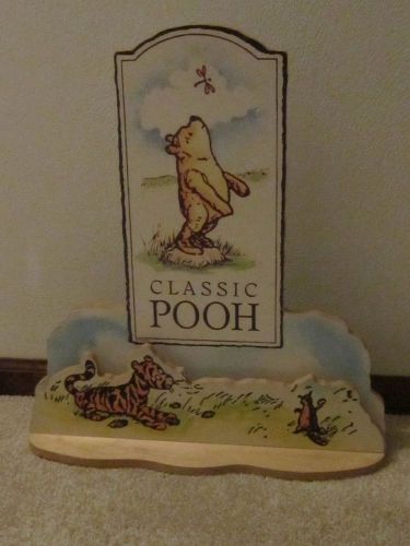 Pooh Bear nursery/display fixture