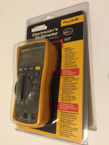 Fluke 117 Electricians True RMS Multimeter Non Contact High Voltage Alert