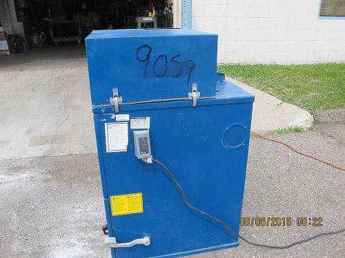 500 CFM Donaldson Torit Cabinet Dust Collector 60 Series Model 64 3/4HP 115 Volt