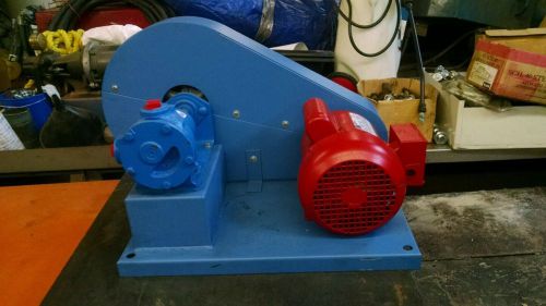 Commercial oil pump