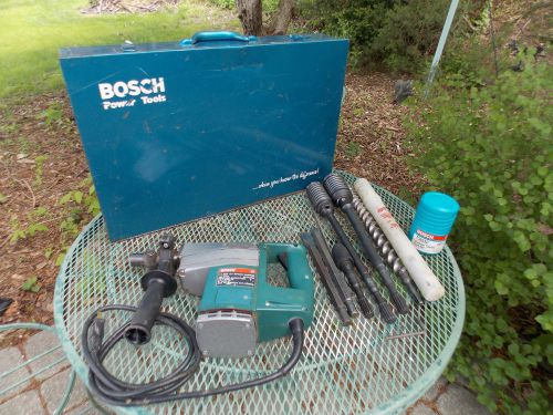 BOSCH Heavy Duty 1 1/2&#034; Rotary Hammer (11 202) W/8 Bits &amp; Adapter(?)